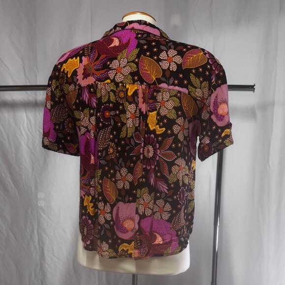 Batik Floral Print Button Down Top, Size M - Picture 3 of 7